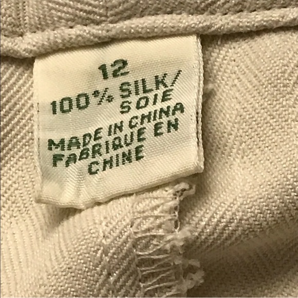 Tommy Bahama - ladies golf shorts - Picture 3 of 5